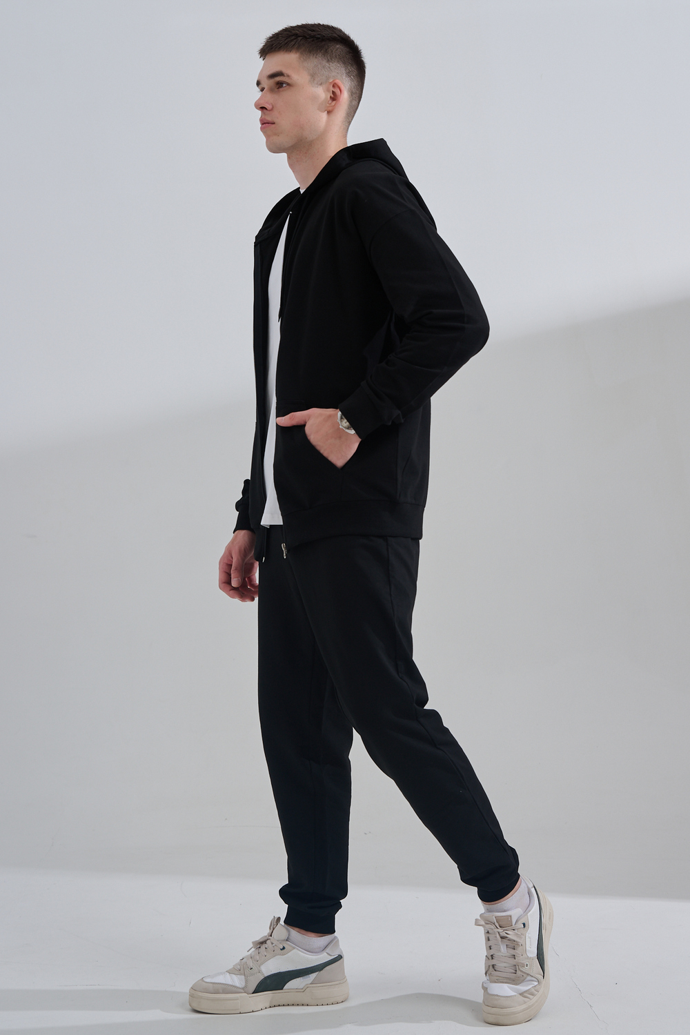 Костюм мужской на молнии 14477