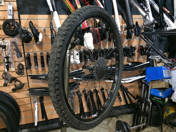 Колесо заднее 26 Sun Rims Rhyno Lite _ Shimano Deore M530 135×QR + кассета 8ск 11-34t + покрышка WTB