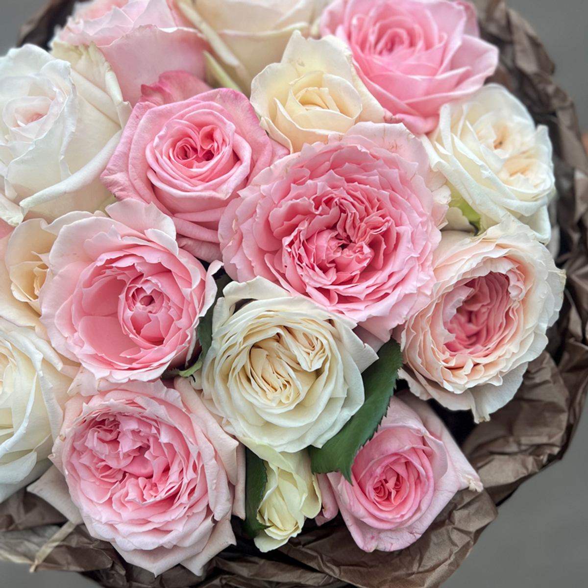 🌸 Розовое облако — букет ароматных пионовидных и романтических роз — 8 марта у Феи