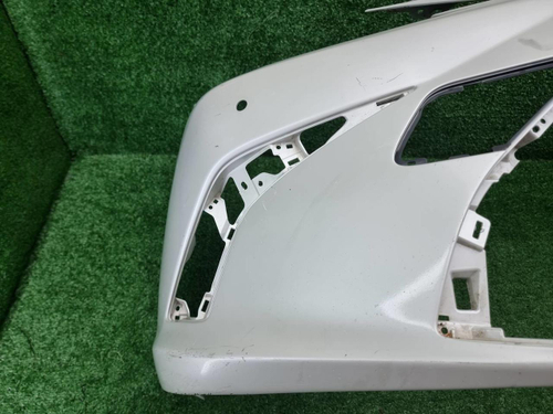 Бампер передний Lexus ES 7 (2018-2021)