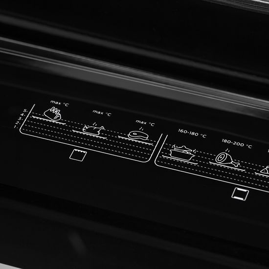Электрический духовой шкаф PYRAMIDA F 40 MP GBL
