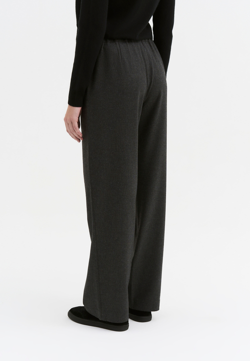 Брюки из шерсти и вискозы