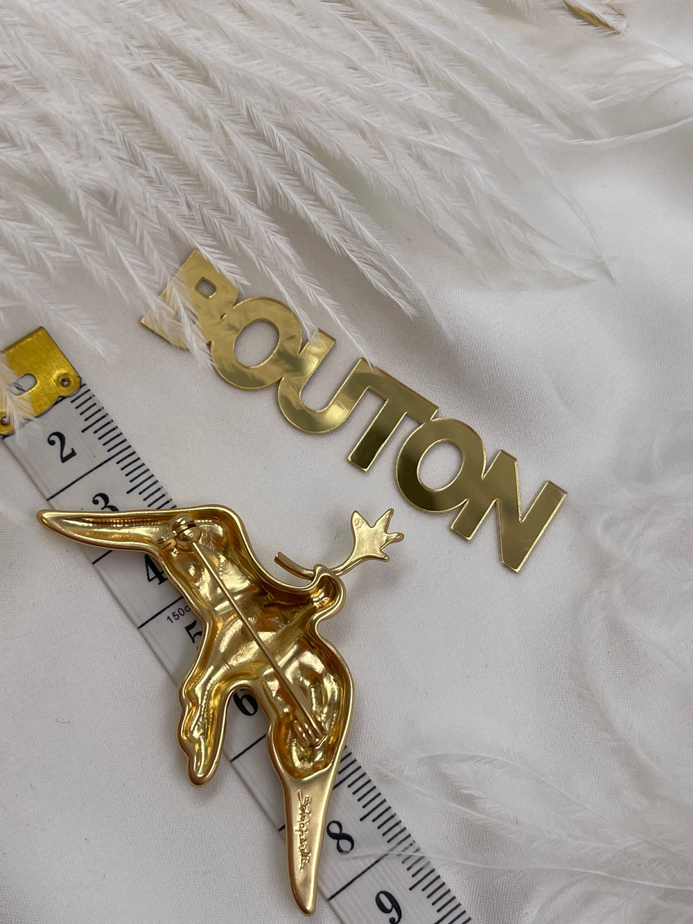 Брошь Скиап. ласточка в золоте