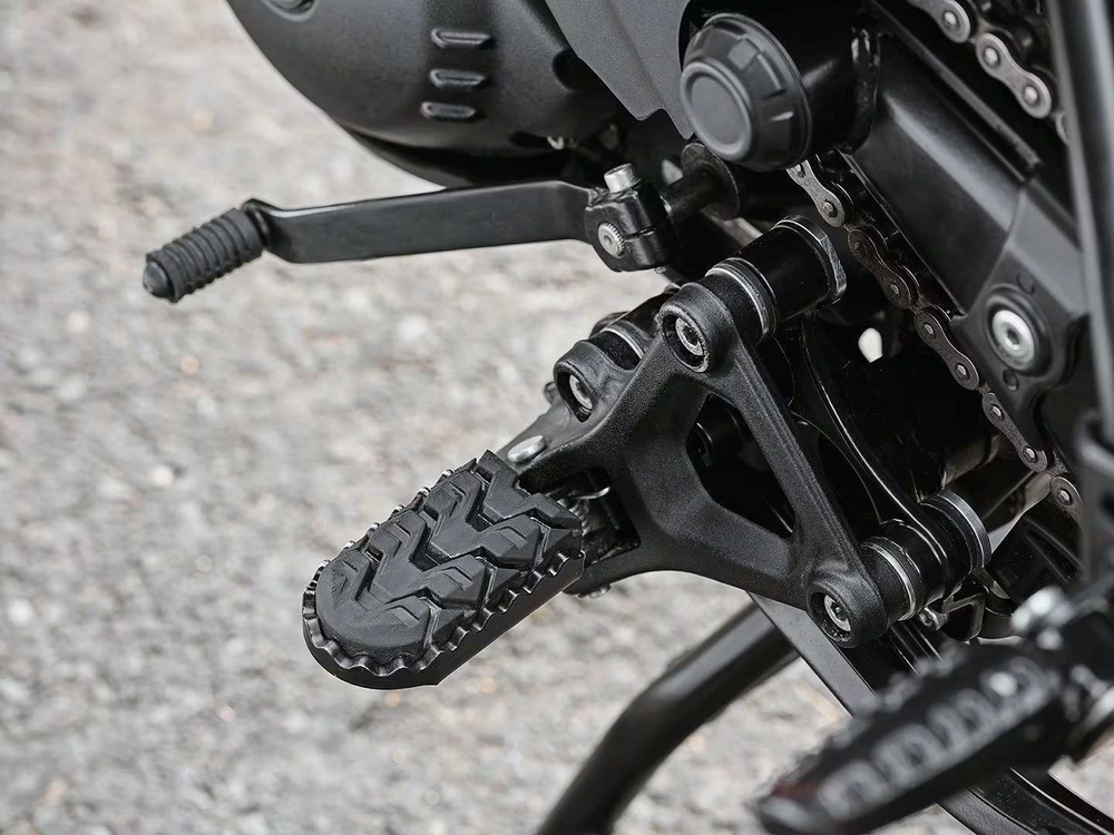 Royal Enfield Himalayan 450 Kamet White (Premium / бескамерные шины)