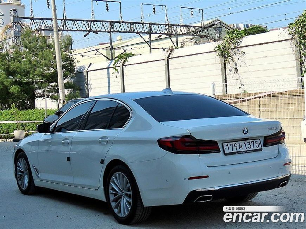 BMW 5 Series (G30) 523d Luxury (12.2022)