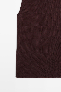 Massimo Dutti Топ из тонкого трикотажа с горловиной халтер, шоколадный