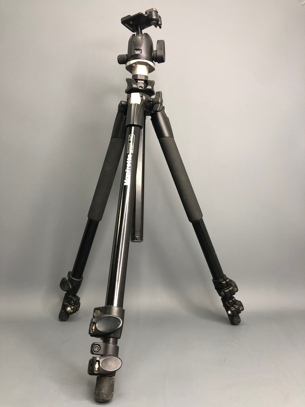 Manfrotto 190XPROB + голова 496RC2
