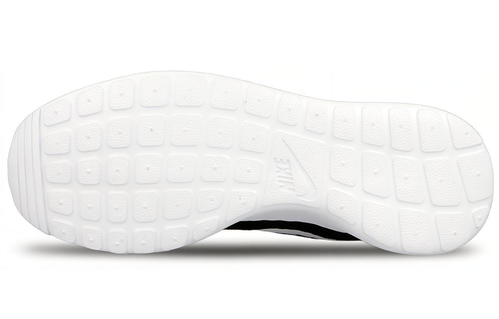 Nike Roshe One Breeze Hyper Sneakers