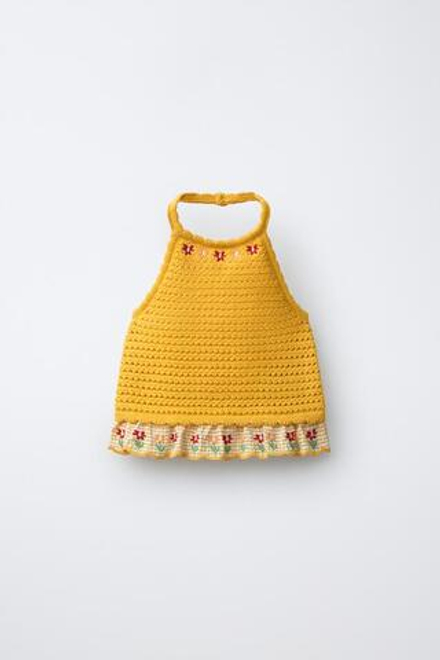 ZARA ТРИКОТАЖНЫЙ ТОП С ВЫШИВКОЙ ЦВЕТОВ, ЖЕЛТЫЙ