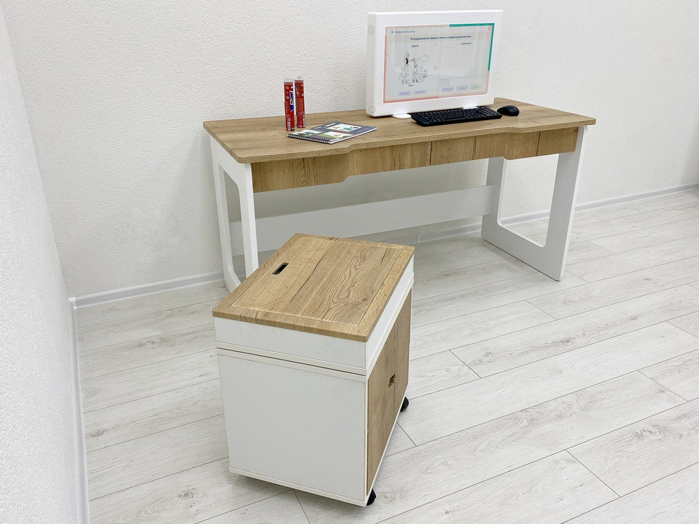 Стол психолога-дефектолога Alma Start