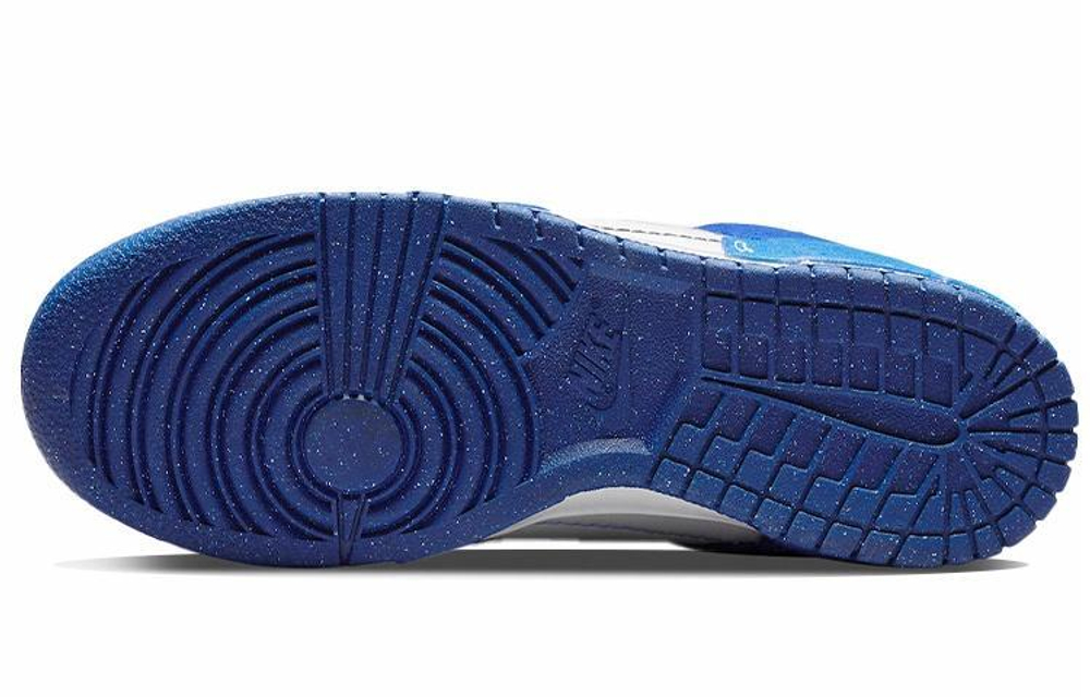 Кроссовки Nike Dunk Disrupt 2 (Женская размерная сетка)