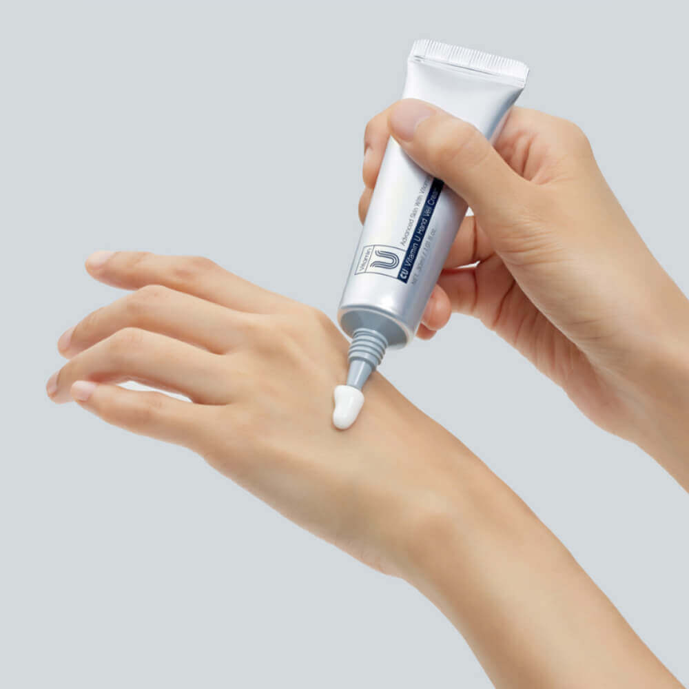 CUSKIN Vitamin U Hand Veil Cream антивозрастной крем для рук с витамином U и пептидами