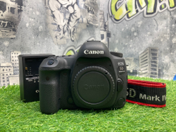 Canon 5D Mark IV 2.200 кадров