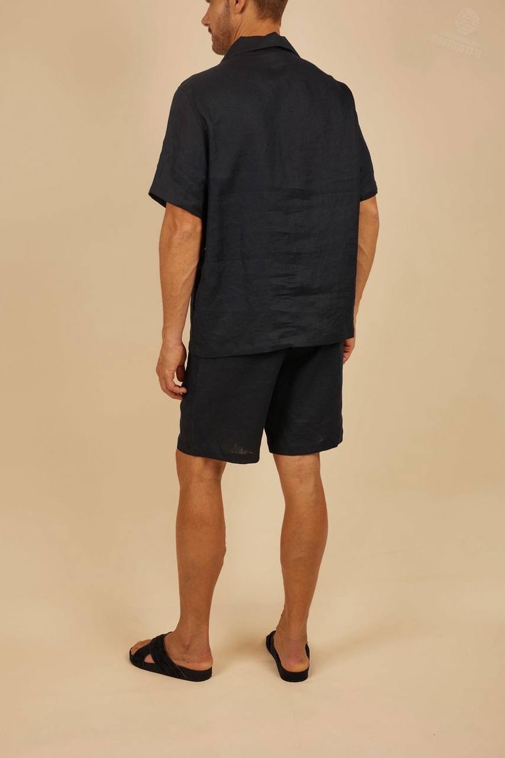 Льняной летний костюм Eleventy