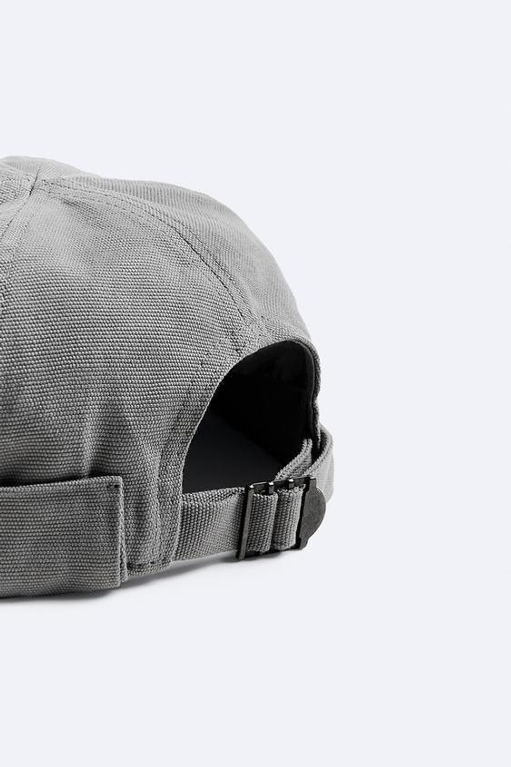 ZARA КЕПКА БЕЗ КОЗЫРЬКА, СВЕТЛО-СЕРЫЙ