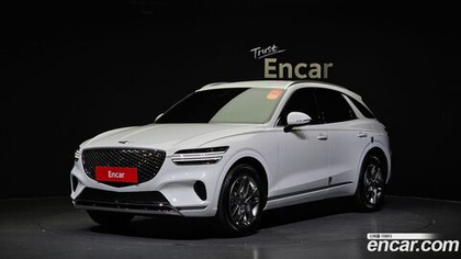 Genesis GV70 2.5T Бензин 2WD (10.2022)