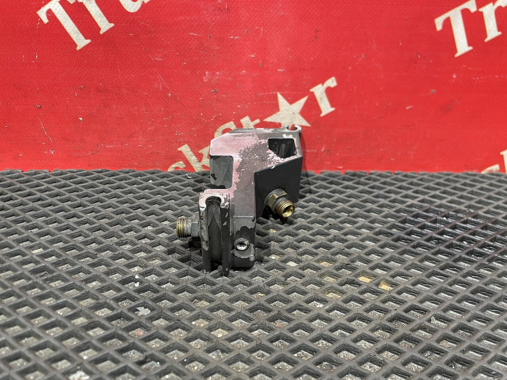 Кронштейн системы EGR 2021г.