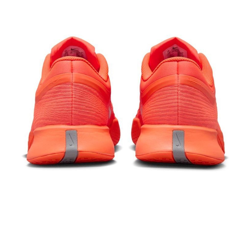 Теннисные кроссовки Nike Zoom Vapor Pro 3 HC Premium - hyper crimson/metallic silver