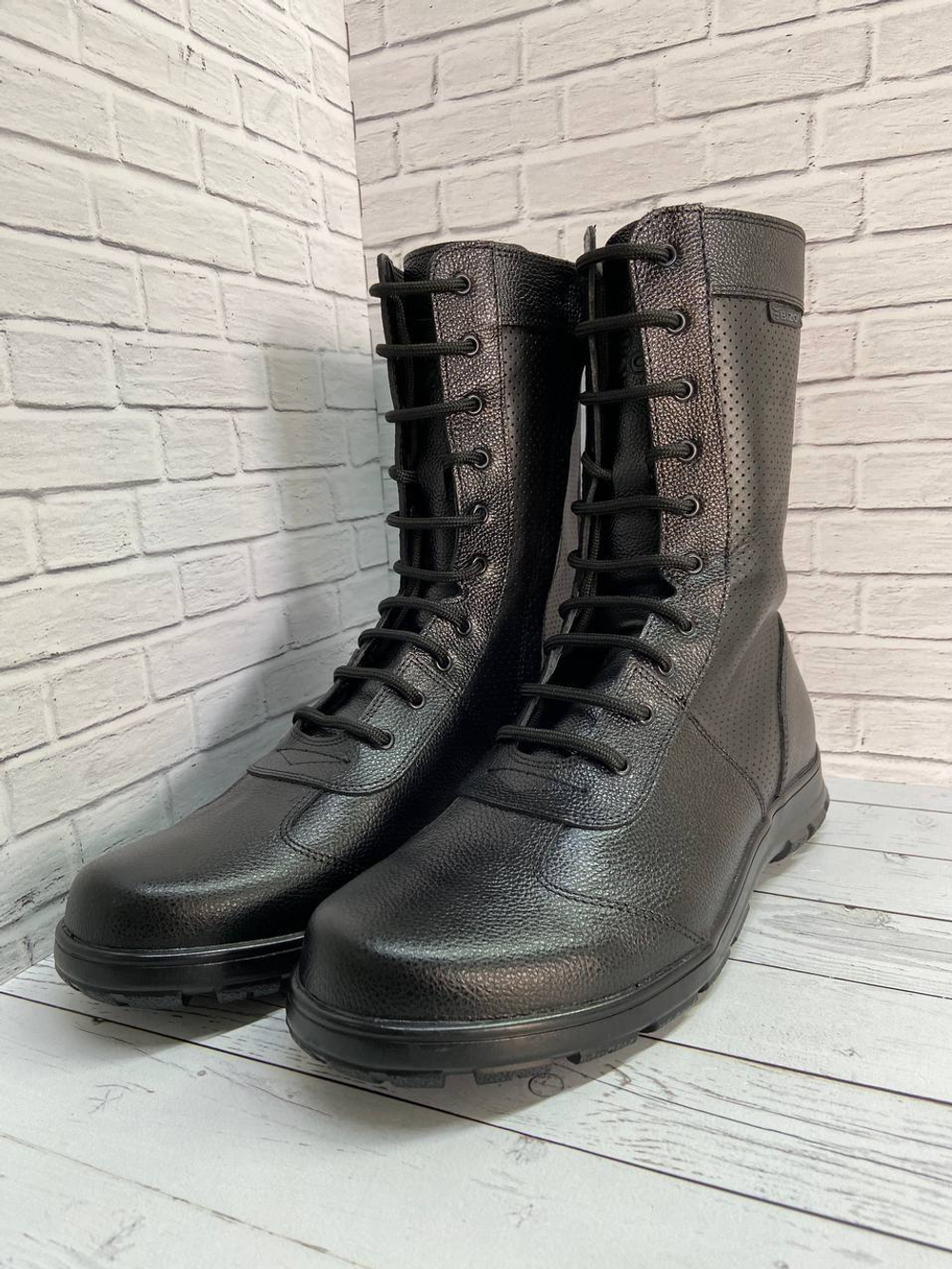 Берцы Утка перфорация У-12 черные