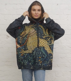 худи с принтом волка