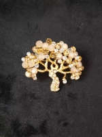 Брошь-кулон "Дерево с золотыми стразами"
