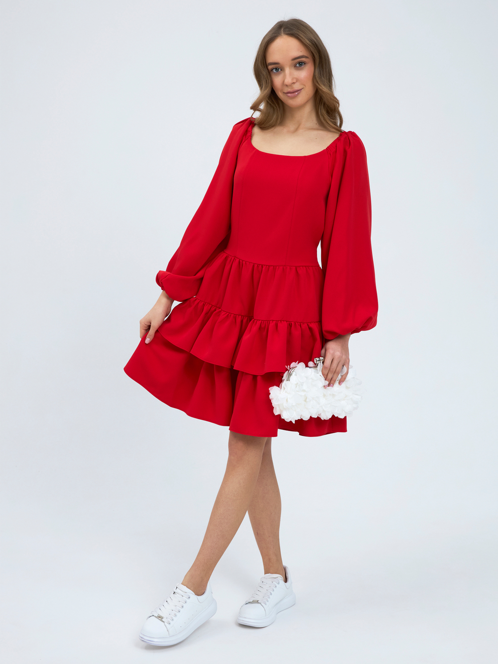 Платье праздничное ярусное с воланами для девочки красное