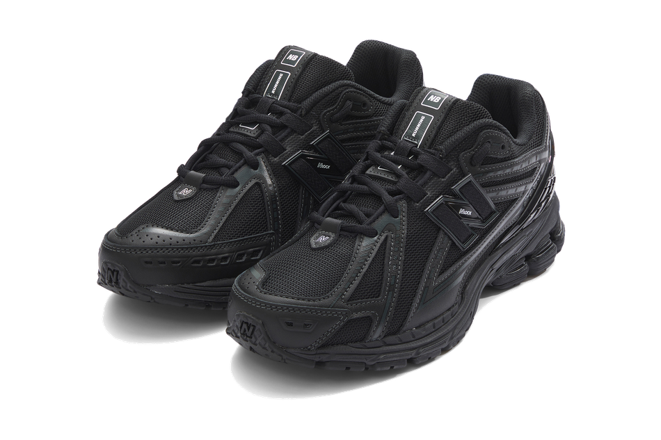 New Balance 1906R "Triple Black"