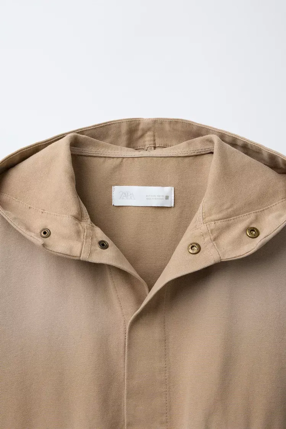 ZARA ХОЛЩОВАЯ КУРТКА С КАПЮШОНОМ, РЫЖЕВАТО-КОРИЧНЕВЫЙ