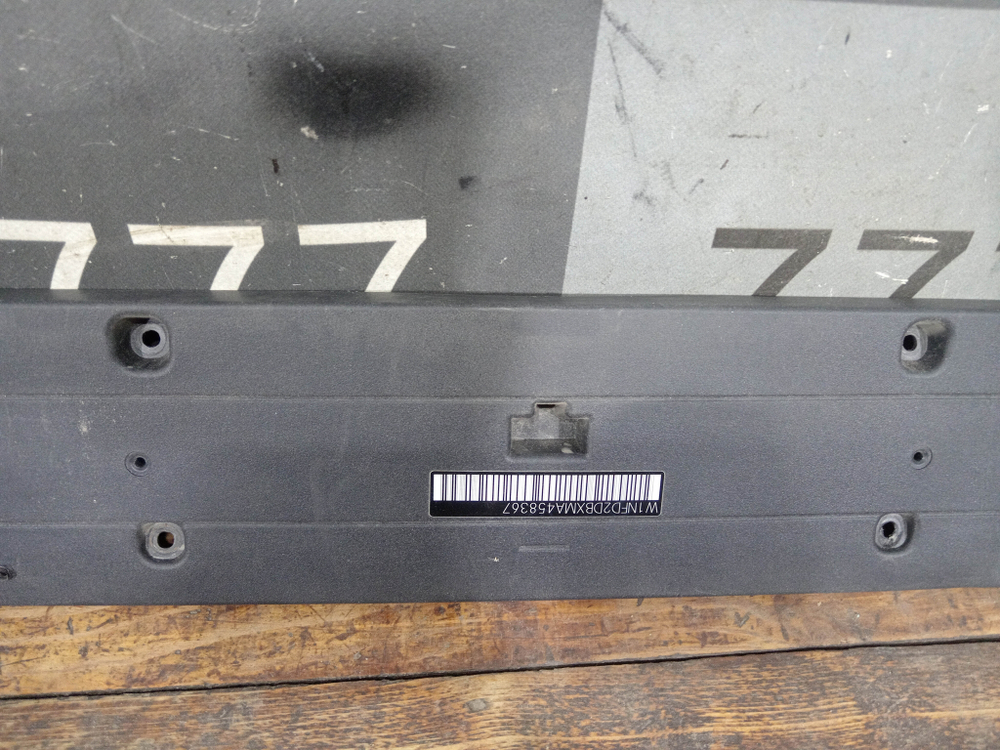 Площадка гос. номера передняя Mercedes GLE (V167) 18-нв Б/У Оригинал A1678852807