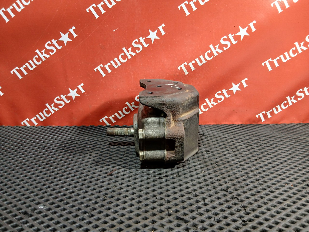 Подушка двигателя задняя 2018г.