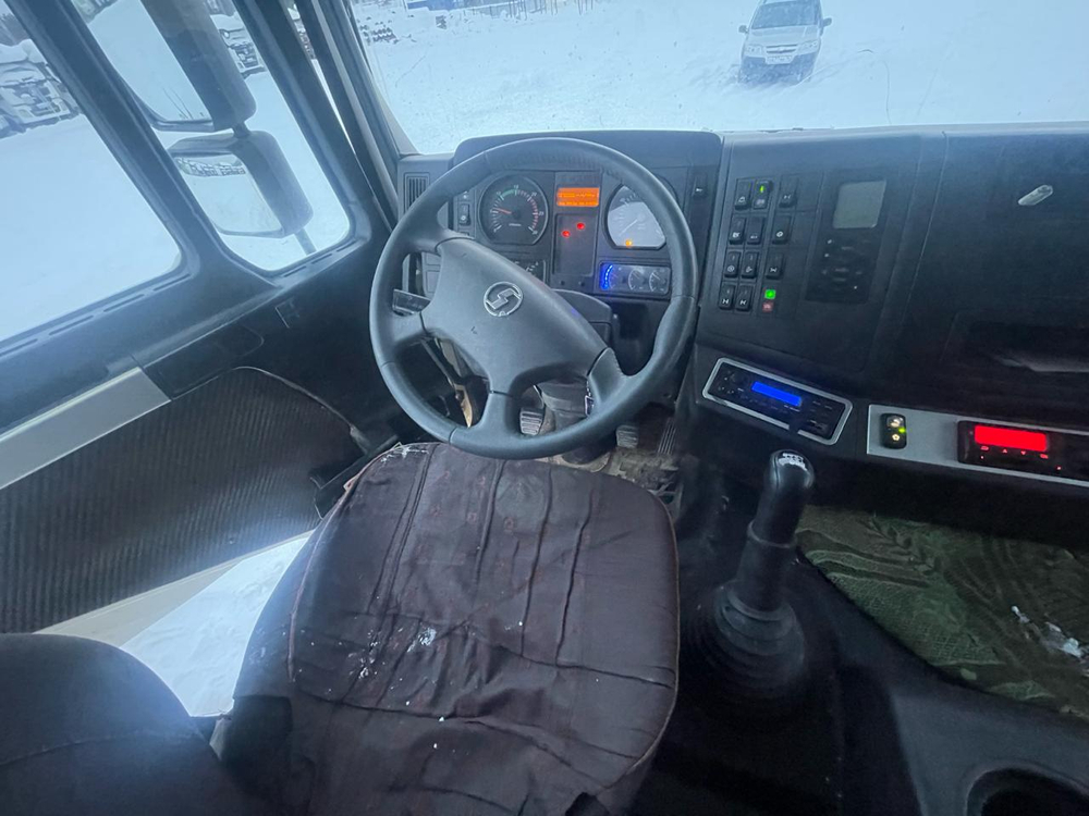 Shacman (Shaanxi) SX* 6x6 Самосвал SX32586T385 (Дизельный, 11,6 л, 369 л.с., МТ)