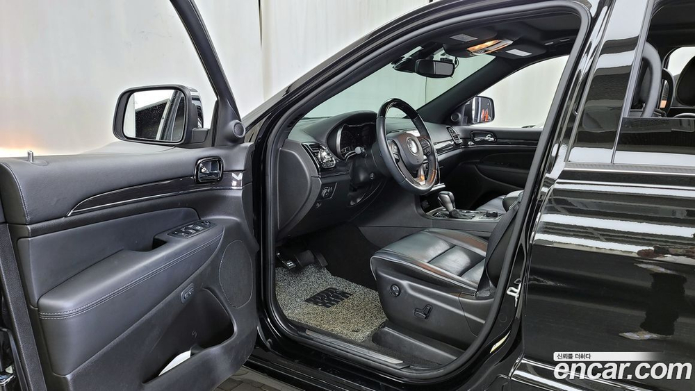 Jeep Grand Cherokee 3.6 Overland (04.2021)