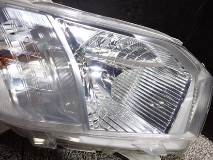 фара правая Toyota Probox NCP160 2015 52-279