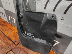 Брызговик передний левый Toyota Land Cruiser Prado 150 09-нв Б/У Оригинал 7662260150