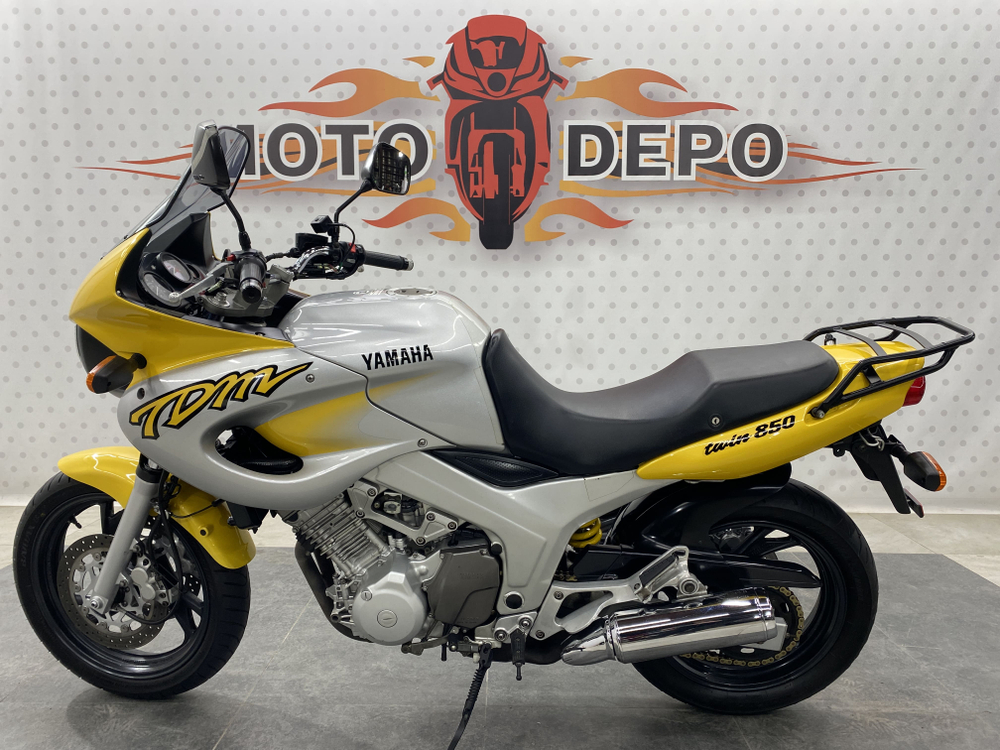 Yamaha TDM850 1996