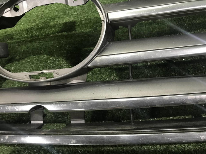 Решетка радиатора Lexus LX 3 (2007-2012)