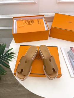 Hermes Eze 30 Sandal
