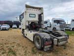 Foton AUMAN 4x2 Седельный тягач BJ4189SLFKA (Дизельный, 11,8 л, 470 л.с. АТ)