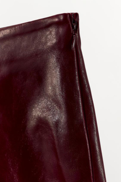 ZARA МИНИ-ШОРТЫ ИЗ 100% КОЖИ, ГРАНАТОВЫЙ