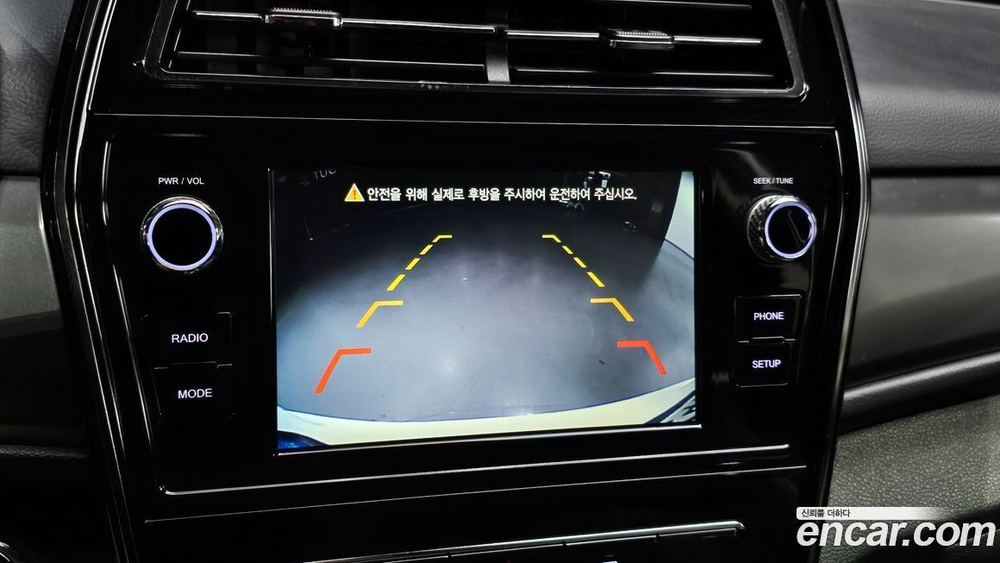 KG Mobility (Ssangyong) Very New Tivoli Дизель 1.6 2WD (10.2019)