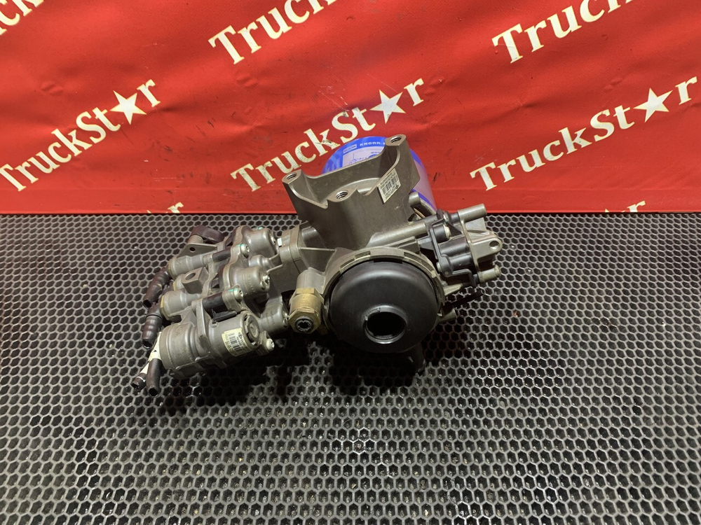 Осушитель воздуха в сборе 2023г