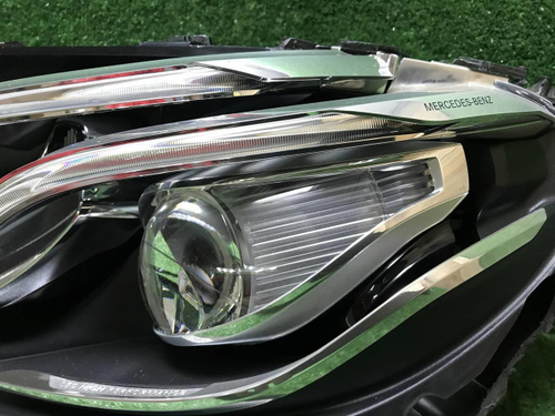 Битая Фара левая Mercedes E W213 (2016-2021) LED