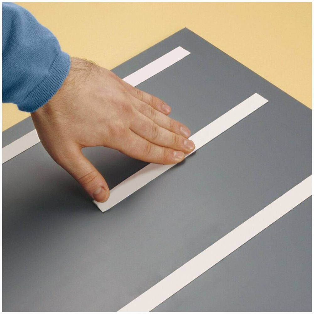 Клейкая двухсторонняя лента 50мм х 8м, НА ВСПЕНЕННОЙ ОСНОВЕ 1мм, прочная, BRAUBERG, 600485