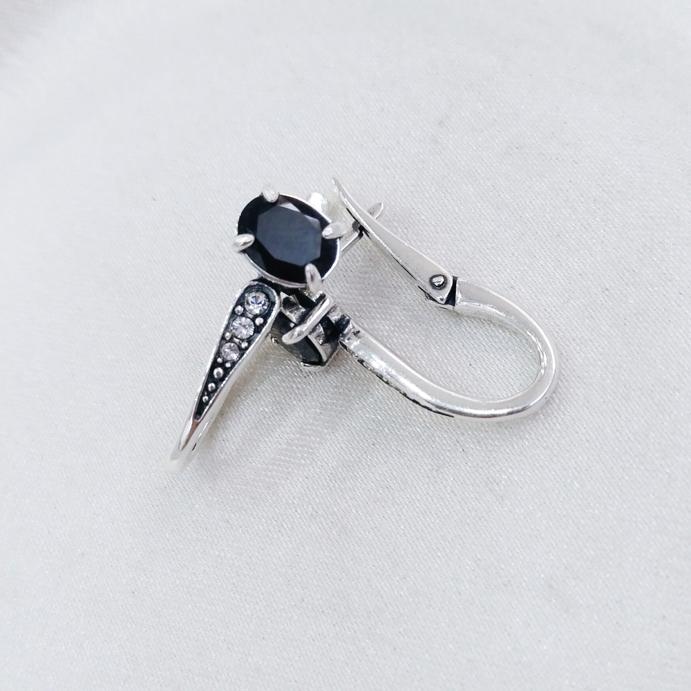 "Нателио" серьги в серебряном покрытии из коллекции "Элеганс" от Jenavi с английским замком