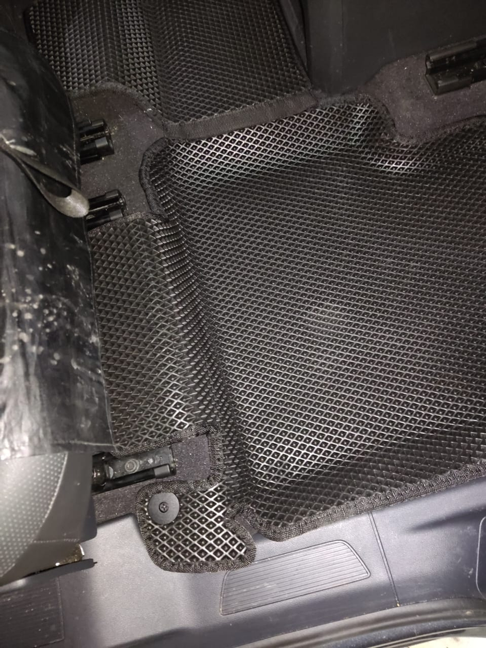 Автоковрики для VW Teramont. Второй ряд - Диван.  (2017--&gt;)