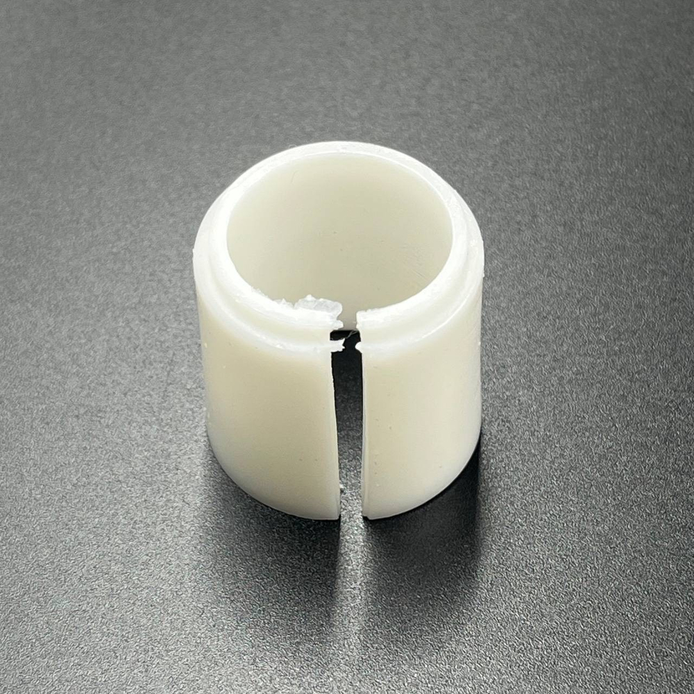 Втулка поворотной рамы пластиковая Tohatsu 8-9.8 (9.8F-03.01) (PREMARINE)