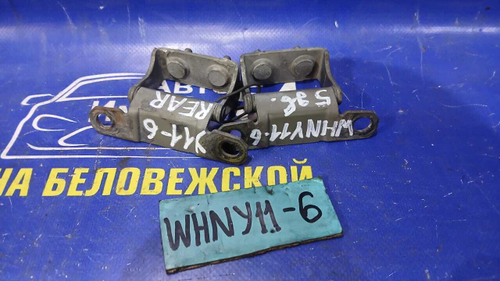 Петля багажника NISSAN WINGROAD 1999