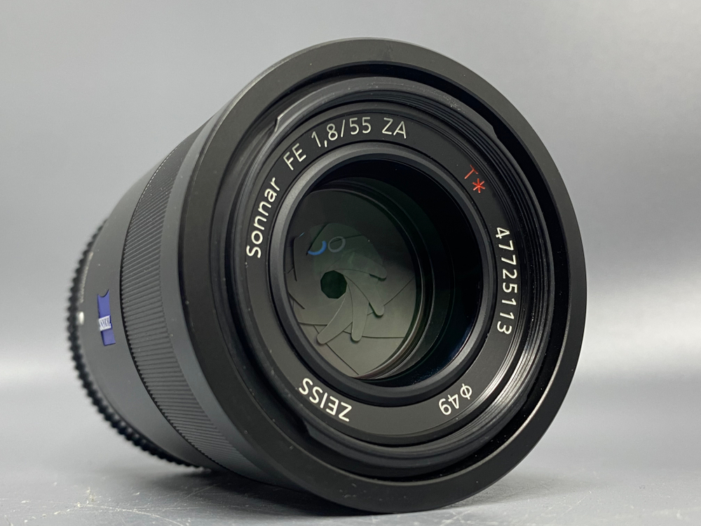 Sony FE 55mm 1.8 ZA* Carl Zeiss Sonnar T SEL55F18Z