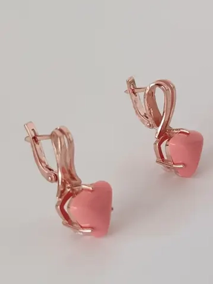 Серьги бижутерные с кораллом прессованным