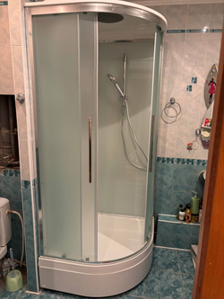 Душевая кабина AvaCan (АваКан) EM3011new со средним поддоном, 110х110х220